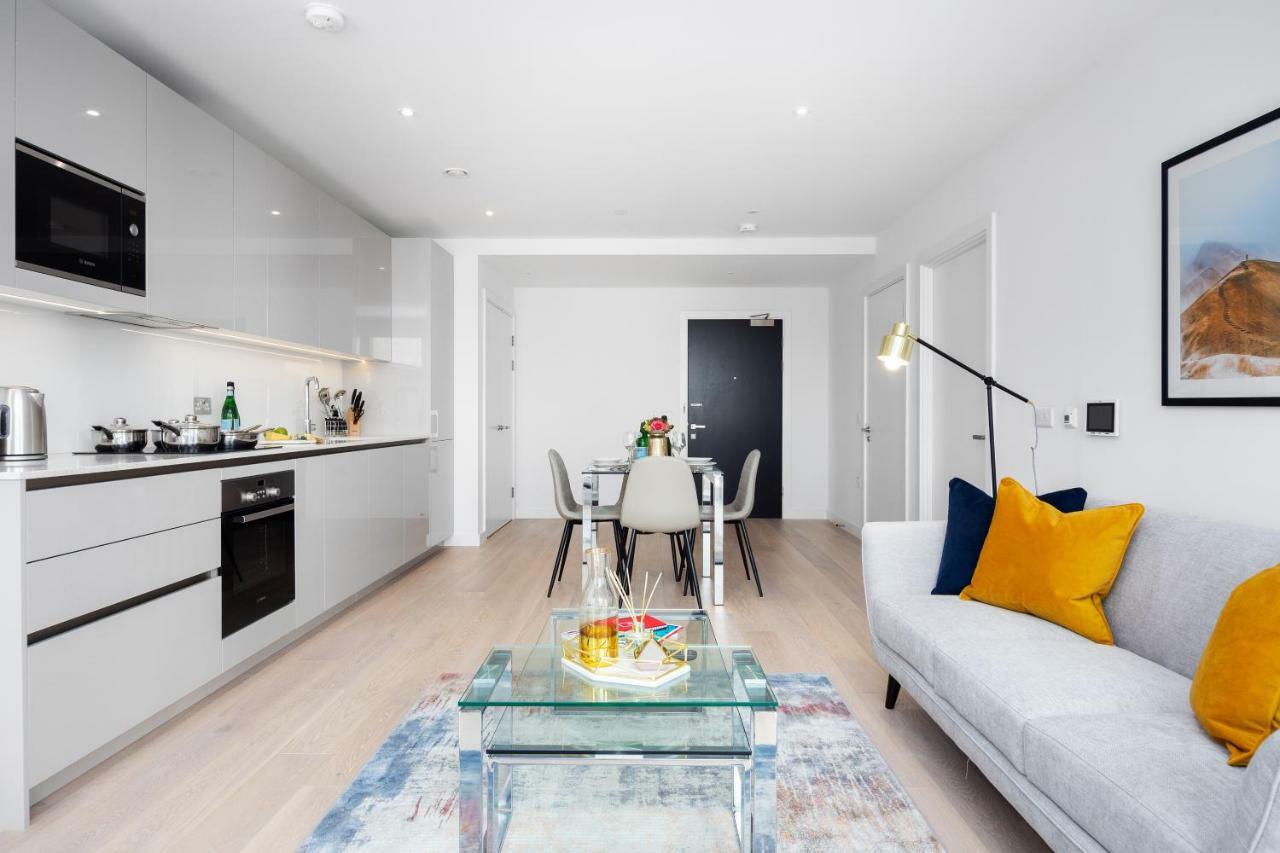 Two Bedroom Serviced Apartment With Balcony In Weymouth Building, Deacon Street Londres Exterior foto